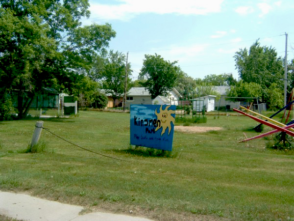 Kinsmen Park, Dinsmore